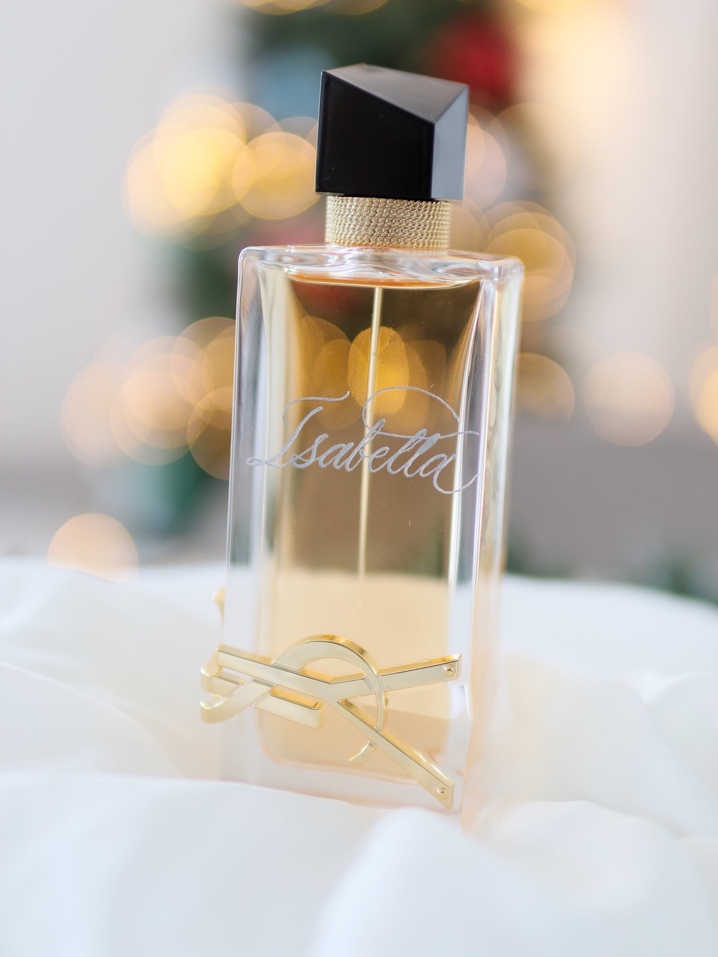 PERFUME HAND ENGRAVING (IN-STUDIO SERVICE)