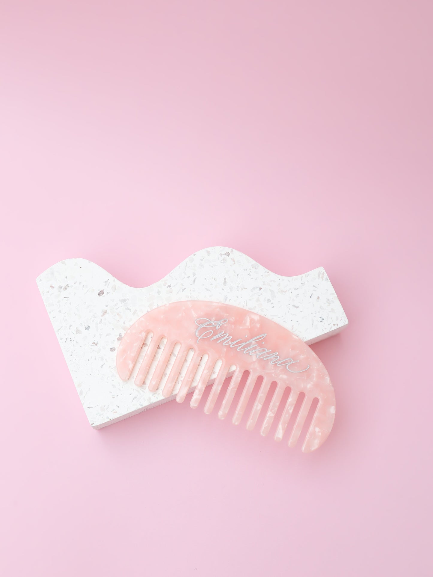 ENGRAVED HAIR COMB