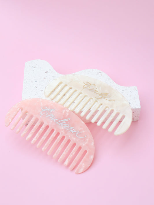 ENGRAVED HAIR COMB
