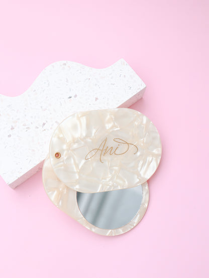 ENGRAVED COMPACT MIRROR